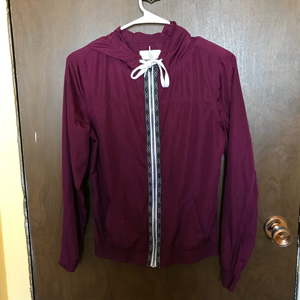 WindBreaker